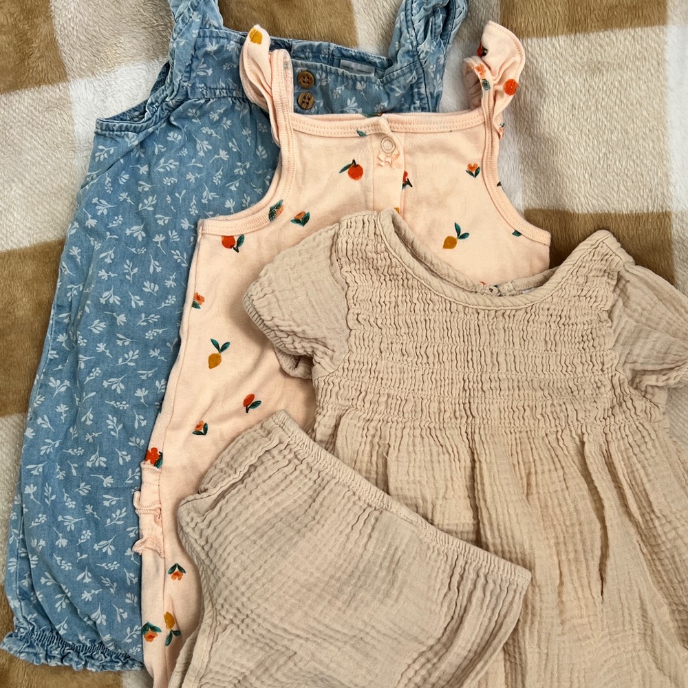12-18 Month Baby girl Romper/Dress